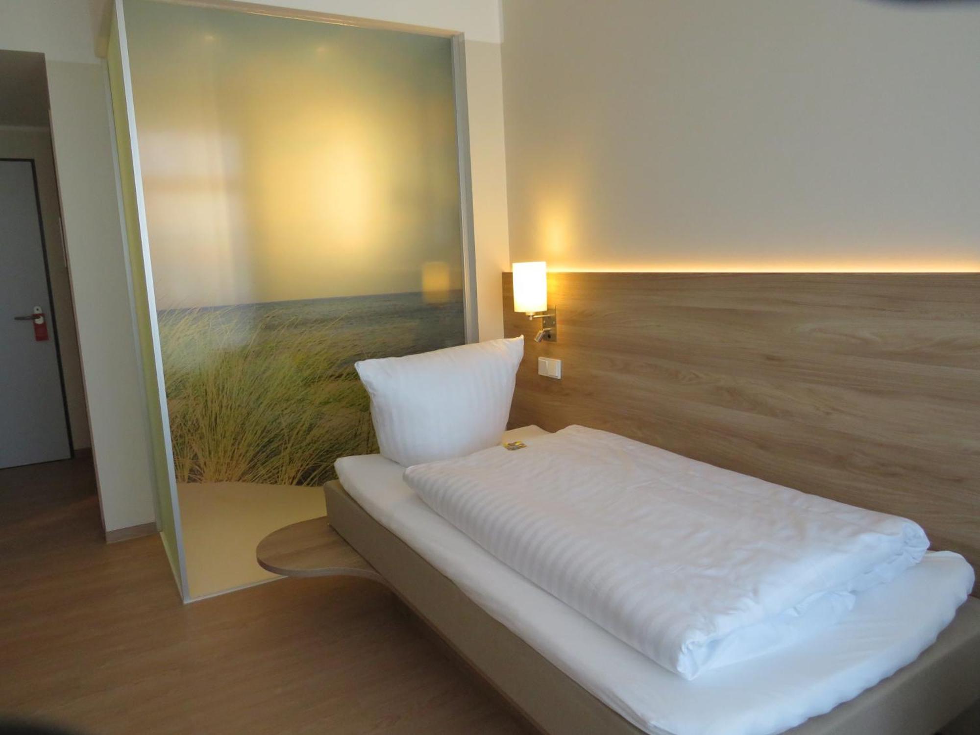 Dlrg Tagungszentrum Hotel Delphin Bad Nenndorf Eksteriør bilde