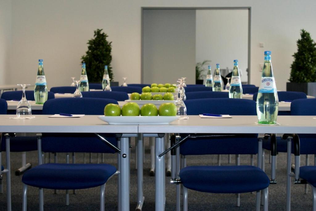 Dlrg Tagungszentrum Hotel Delphin Bad Nenndorf Eksteriør bilde