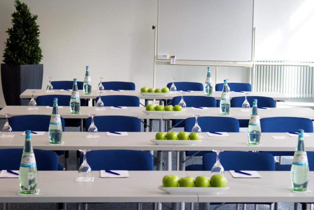 Dlrg Tagungszentrum Hotel Delphin Bad Nenndorf Eksteriør bilde